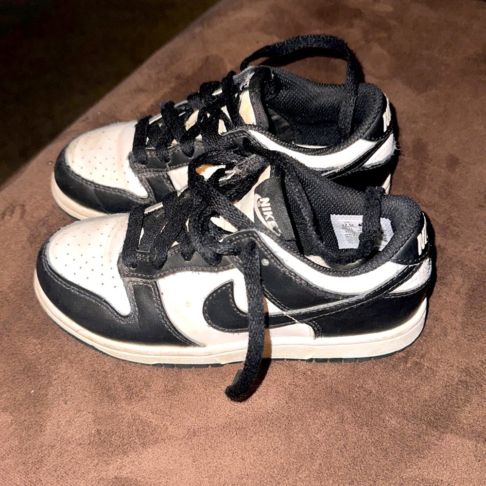 Nike Kids Sneakers Black and White